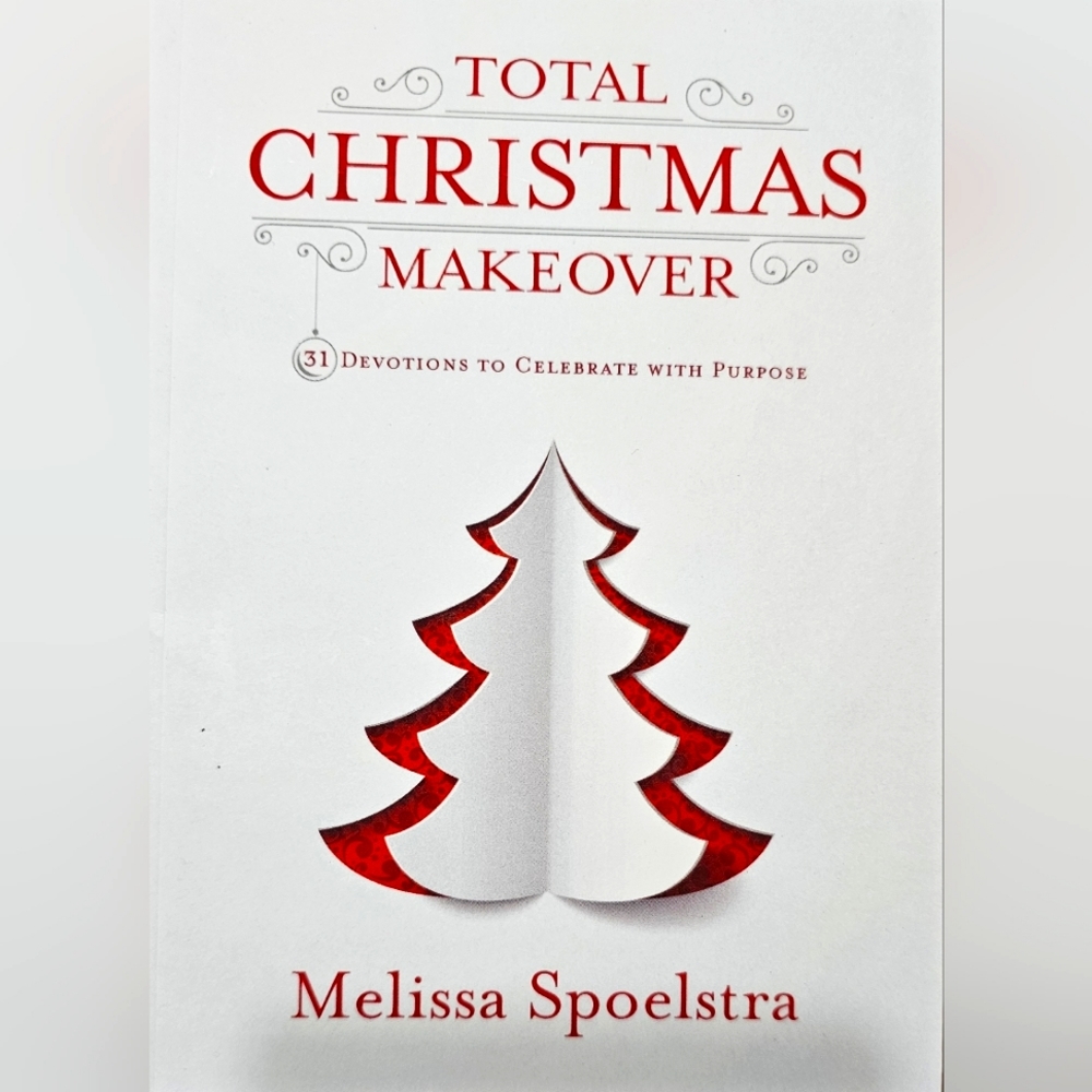 NWT "TOTAL CHRISTMAS MAKEOVER" BY MELISSA SPOELSTRA